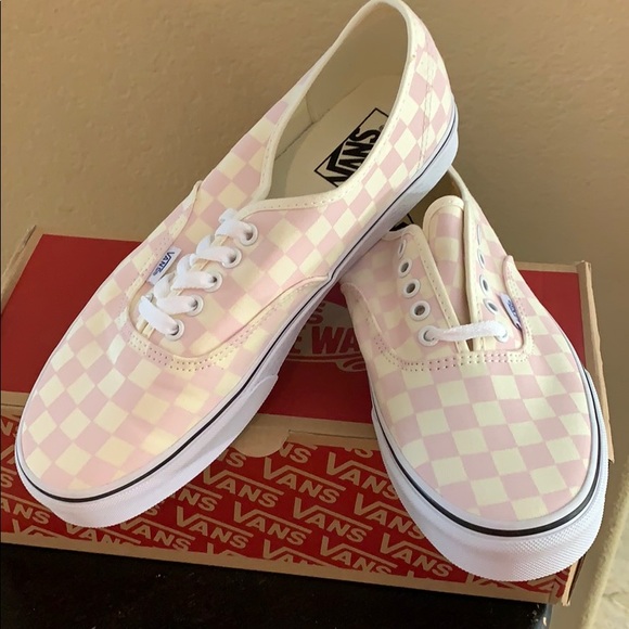 vans checkerboard chalk pink
